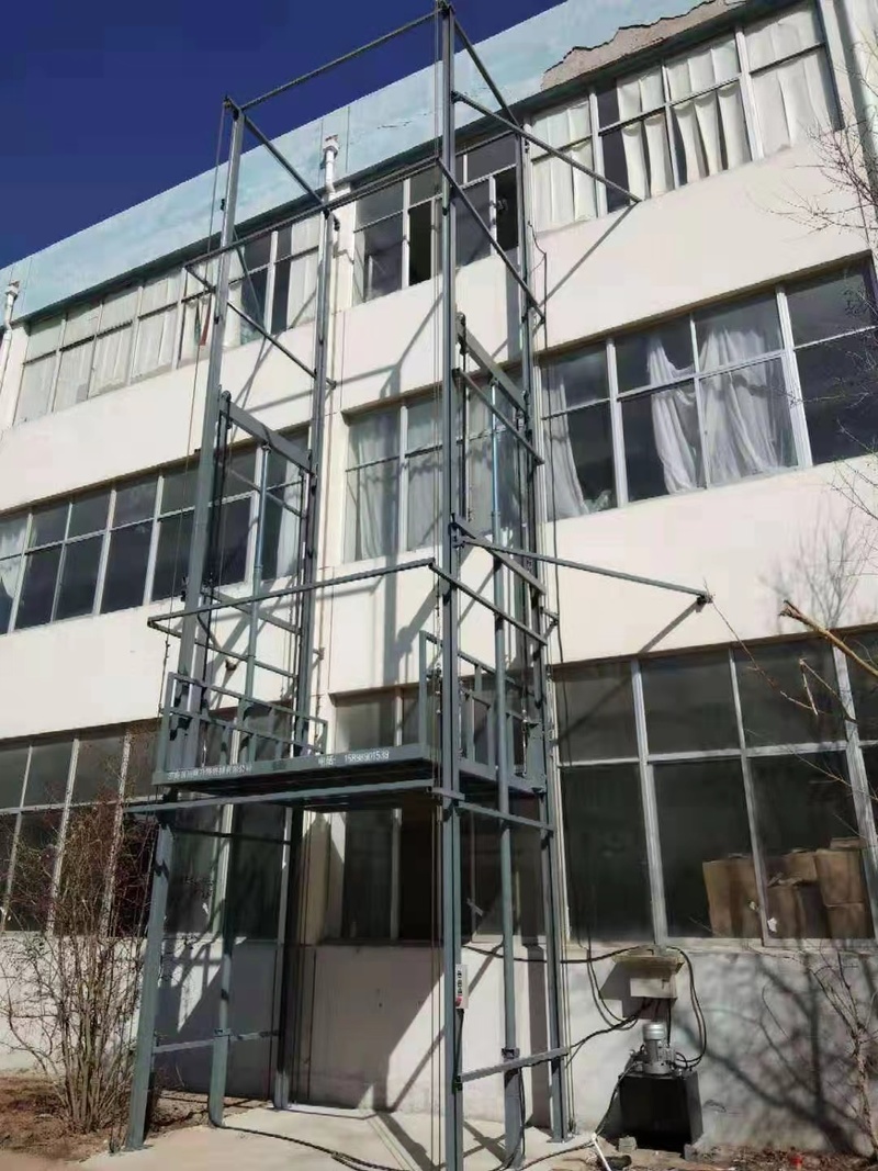 雅安室外贴墙货梯